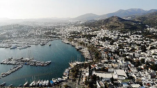 Denize giren turist balık tutmayacak, balık tutan turist denize giremeyecek
