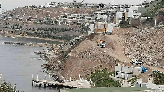 Denizi doldururken yakalandılar