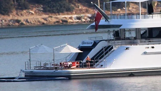 Dev yat marinaya sığmadı