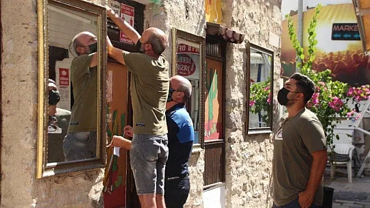 Diskoları kafe ruhsatıyla açan 40 işletmenin ruhsatı iptal edildi