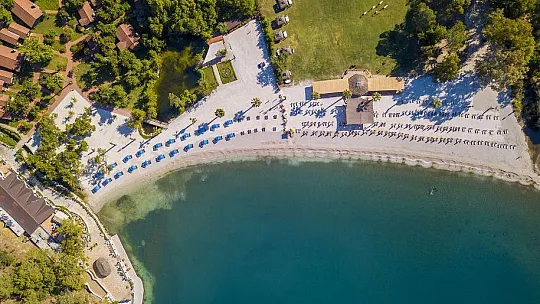 AKDENİZ'İN KIYISINDA BİR İNCİ, GÜNLÜKLÜ THE BAY BEACH