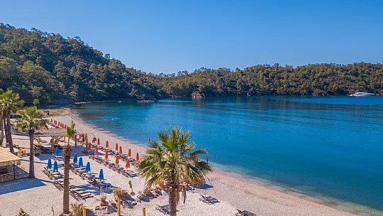 AKDENİZ'İN KIYISINDA BİR İNCİ, GÜNLÜKLÜ THE BAY BEACH