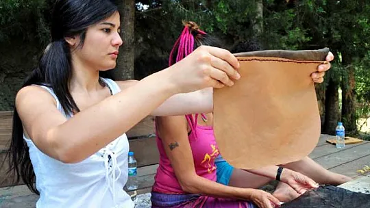 BU KAMPTA SANAT VE DOĞA İÇ İÇE