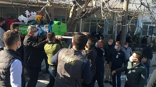 Doğum gününe 1 hafta kala erkek arkadaşı tarafından öldürülen Bensu, son yolculuğuna uğurlandı