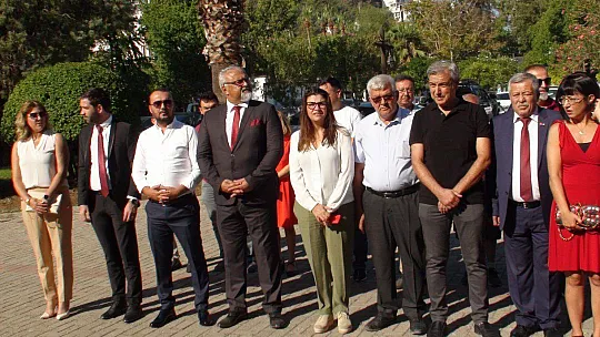 CUMHURİYET HALK PARTİSİ 99. YAŞINI KUTLADI