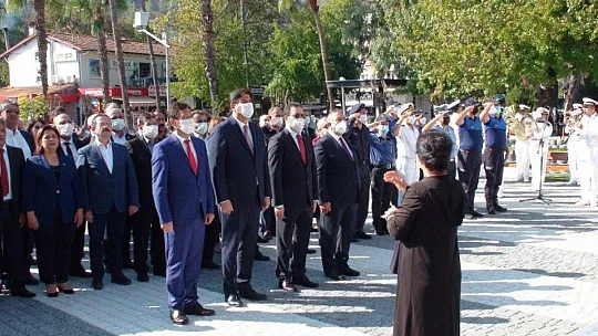 Muhtarlar Günü düzenlenen törenle kutlandı