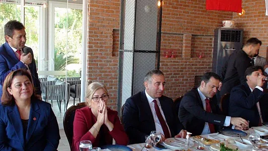 Fethiye Protokolünden Muhtarlar Derneğine ziyaret