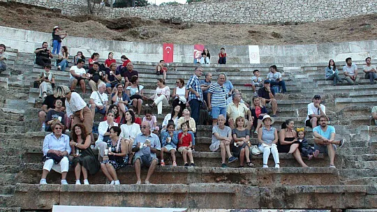 TELMESSOS ANTİK TİYATRO KAPILARINI AÇTI