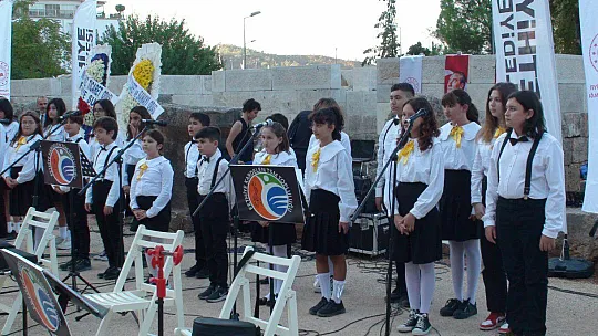 TELMESSOS ANTİK TİYATRO KAPILARINI AÇTI