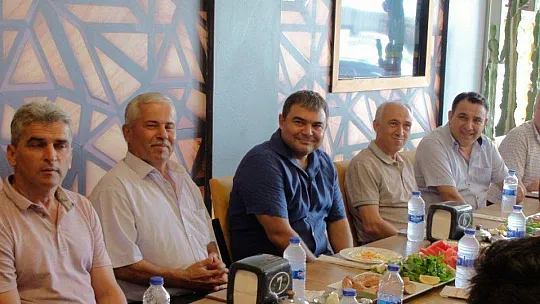 KAYMAKAM BALCI ESNAFLARIN DAVETİNE KATILDI