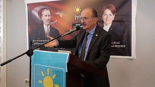 İYİ PARTİDE BAYRAK DEĞİŞİMİ