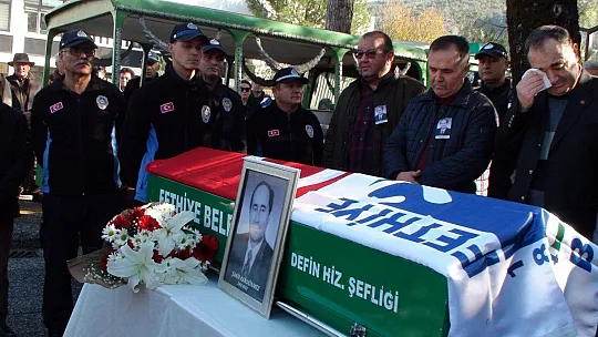 BAŞKAN KANDÖNMEZ İÇİN TÖREN DÜZENLENDİ