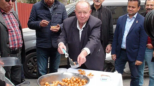 KARADENİZLİ AİLESİNDEN LOKMA HAYRI