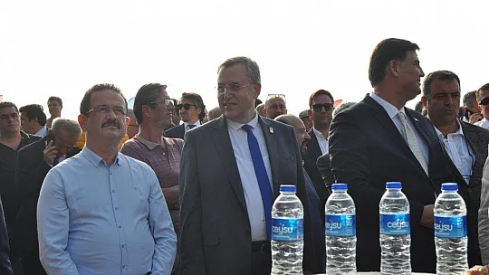 HAVA OYUNLARI FESTİVALİ RENKLİ GÖSTERİLERE EV SAHİPLİĞİ YAPIYOR