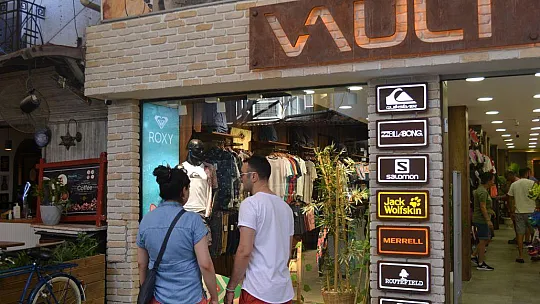 Dünya Markaları Bu Mağazada 
