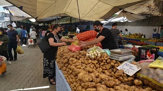 Börülce ve Köy Patlıcanı Kilosu 20 TL'den satıldı