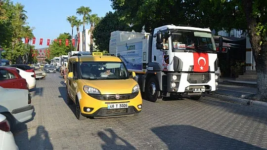 30 Ağustos Zafer Konvoyuna Coşkulu Katılım
