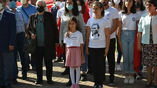 Güler, 'Yaşasın Cumhuriyet'