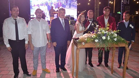 Ali Fatih Çoban rüya gibi bir düğünle dünya evine girdi
