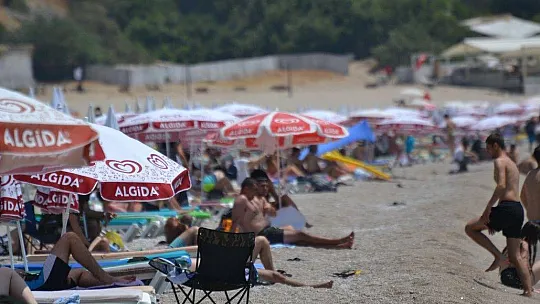Kurban Bayramı Öncesi Ölüdeniz Tıklım Tıklım Doldu
