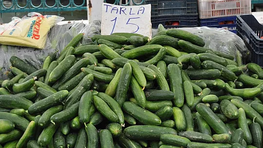Vatandaşın alışveriş tercihi 'Salı Pazarı'