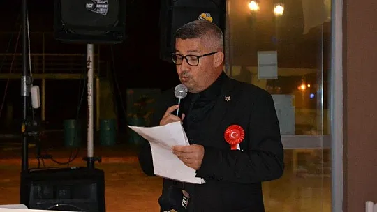 Girne Koleji Cumhuriyet balosunda bir araya geldi