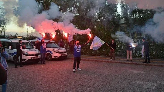 LH Fethiye Belediyespor'a taraftar desteği