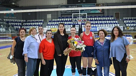 İYİ Parti'den Fethiye'nin sultanlarına motivasyon ziyareti