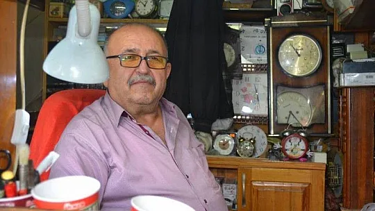 SAAT TAMİRCİLİĞİ KAYBOLMAYA YÜZ TUTTU