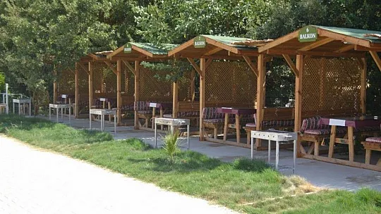 Saklıkent'e değer katacak 'Kırmızı Beyaz Et Restaurant' hizmetinizde