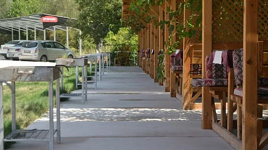 Saklıkent'e değer katacak 'Kırmızı Beyaz Et Restaurant' hizmetinizde