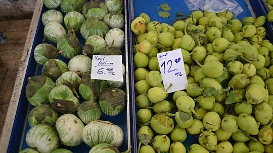 Bayram öncesi son pazar boş kaldı