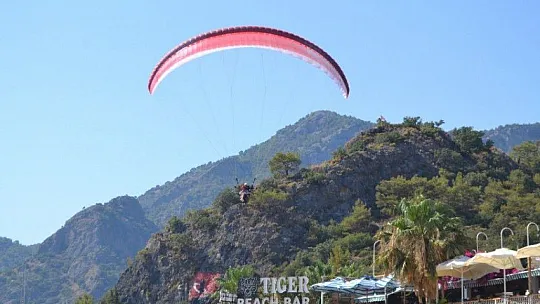 Yamaç Paraşütünde Sezon Bereketi