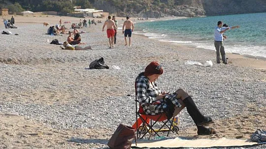 Pandemiden kaçan Ölüdeniz'de