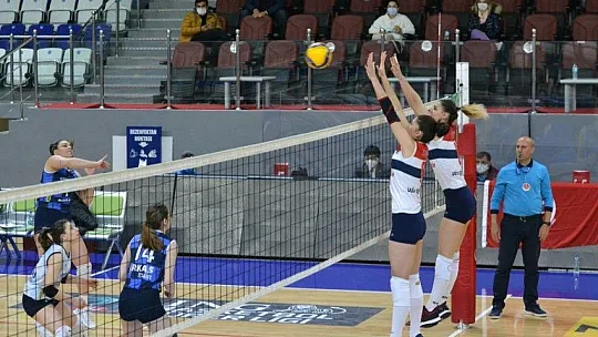 Fethiye'nin Sultanları Arkas'a da set vermedi 3-0