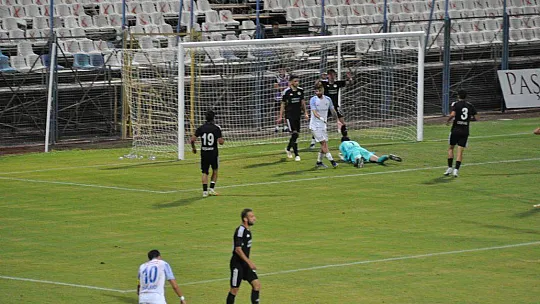 FETHİYESPOR'U EVİNDE KİMSE YENEMİYOR 1-0