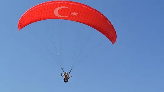 Yamaç Paraşütünde Sezon Bereketi