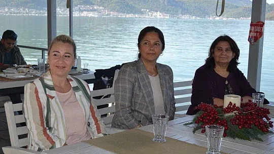 AK Parti Fethiye Kadın Kolları yönetimi onaylandı