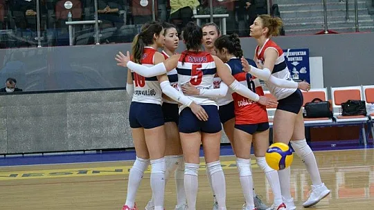 Fethiye'nin Sultanları Arkas'a da set vermedi 3-0