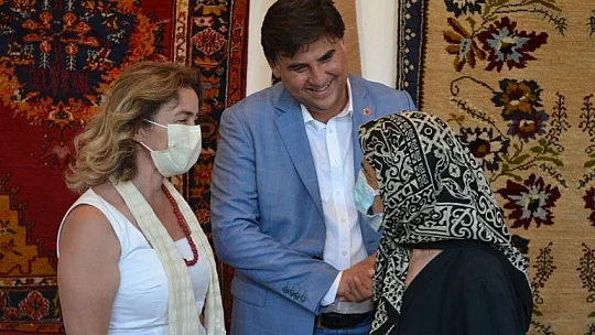 'Kaya Halısı ve Fethiye Kilimi Sergisi' açıldı