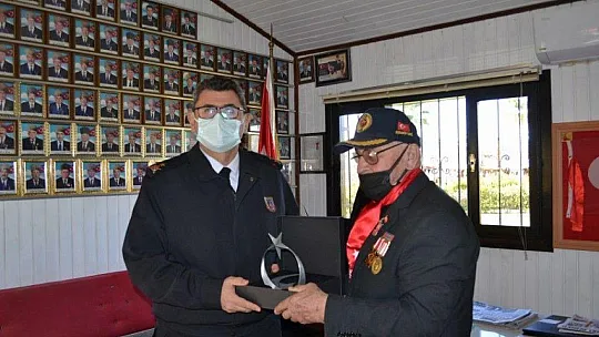 Şehitler İçin Lokma Döktürdüler
