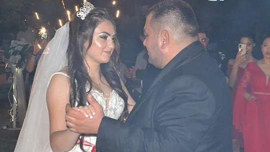Eray Ertürk ile Aygün Maharramov rüya gibi bir düğünle dünya evine girdi