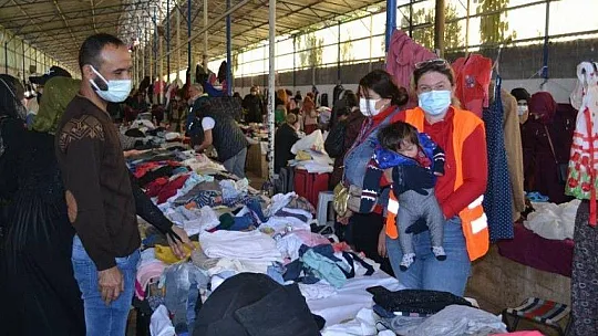 İKİNCİ EL PAZARI İLGİ GÖRMEYE DEVAM EDİYOR