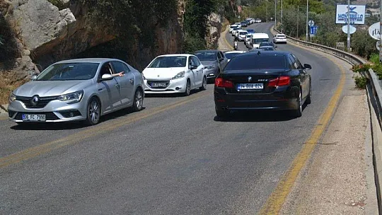 Ölüdeniz'in trafik sorununa profesyonel yardım bekleniyor