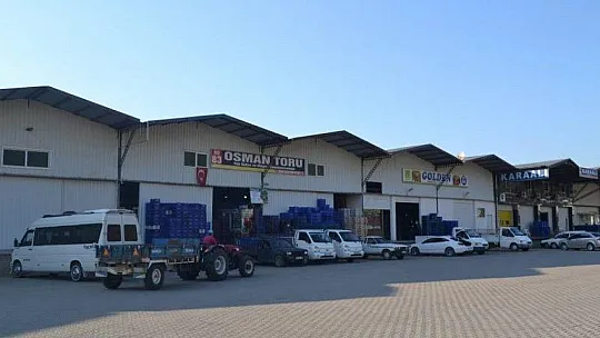 Domateste ihracat hız kesmiyor