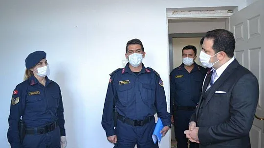 Kaymakam Fırat'tan stant ziyareti