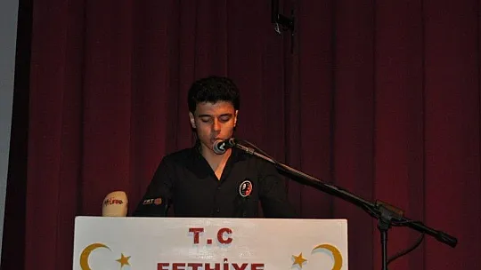 Kahraman Şiiri duygulandırdı