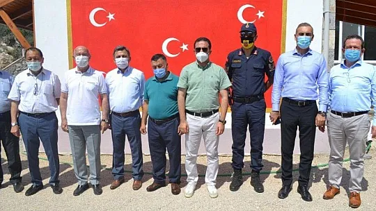Kaymakam Fırat, 'Şehit Fuat Demir Belenpınar Cami'nde incelemelerde bulundu