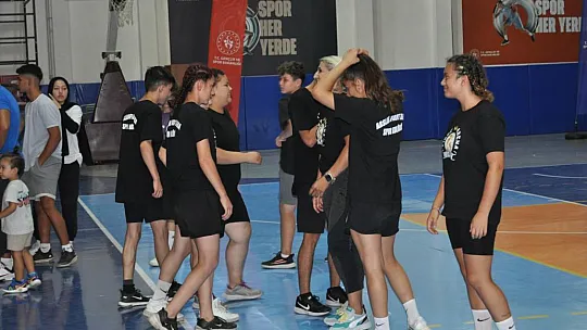 Seydikemer Boks Şampiyonası Düzenlendi