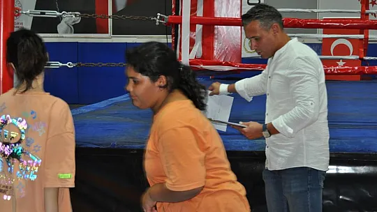 Seydikemer Boks Şampiyonası Düzenlendi